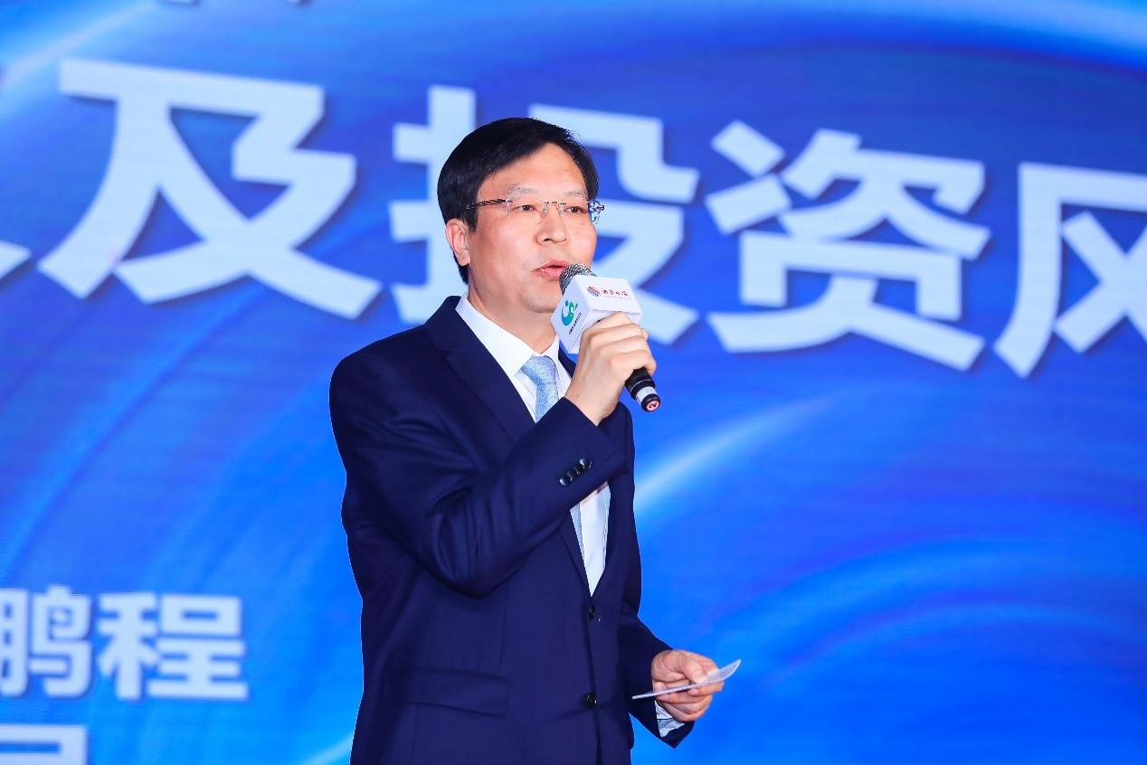 E最新网站引领高科技革新，重塑未来生活体验