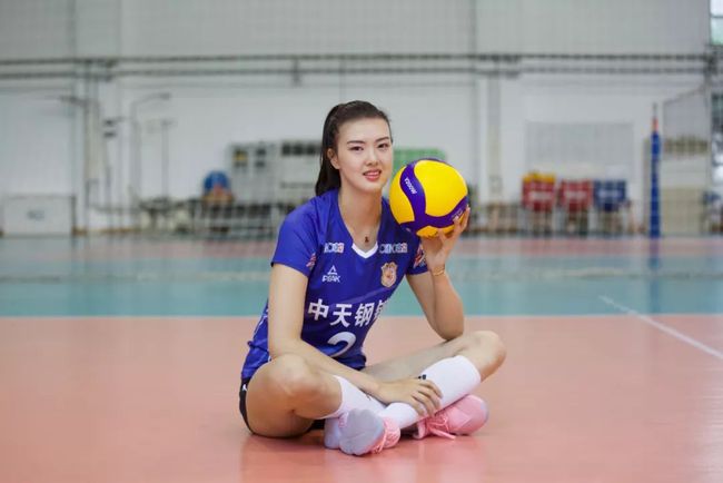 女排张常宁最新动态，日常趣事与坚固的友情纽带
