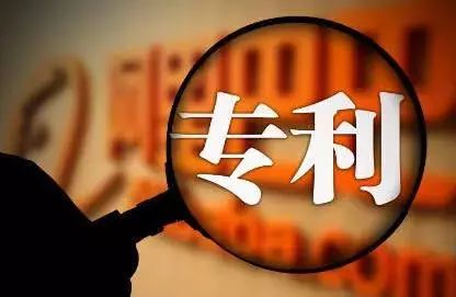 美国最新选情下的自信与成就，变化中的励志之旅