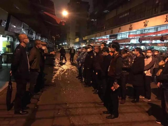上海站街现象，警惕非法与不道德内容的警示标题