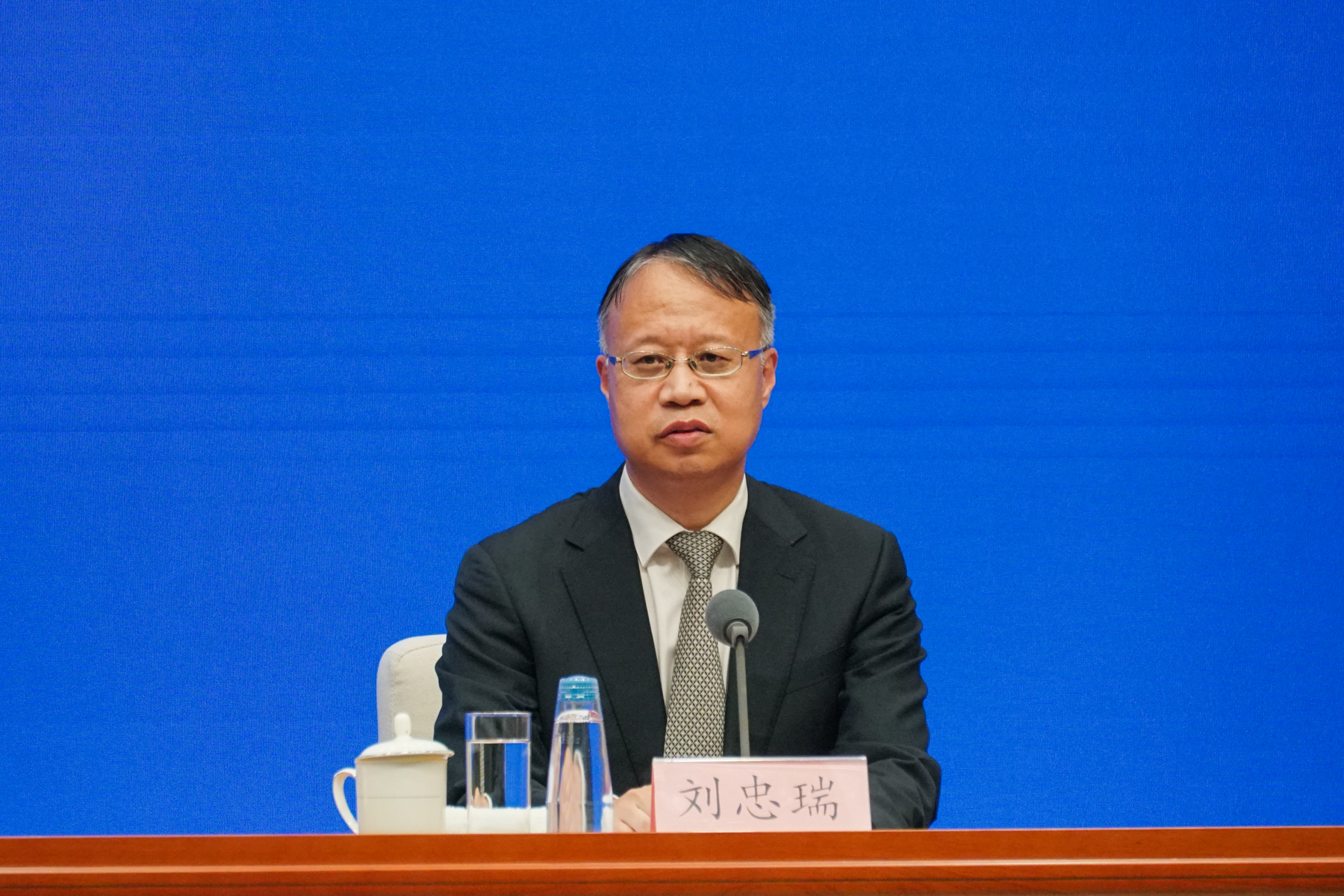 李安泽最新消息新闻综述